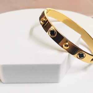 Premium Kada