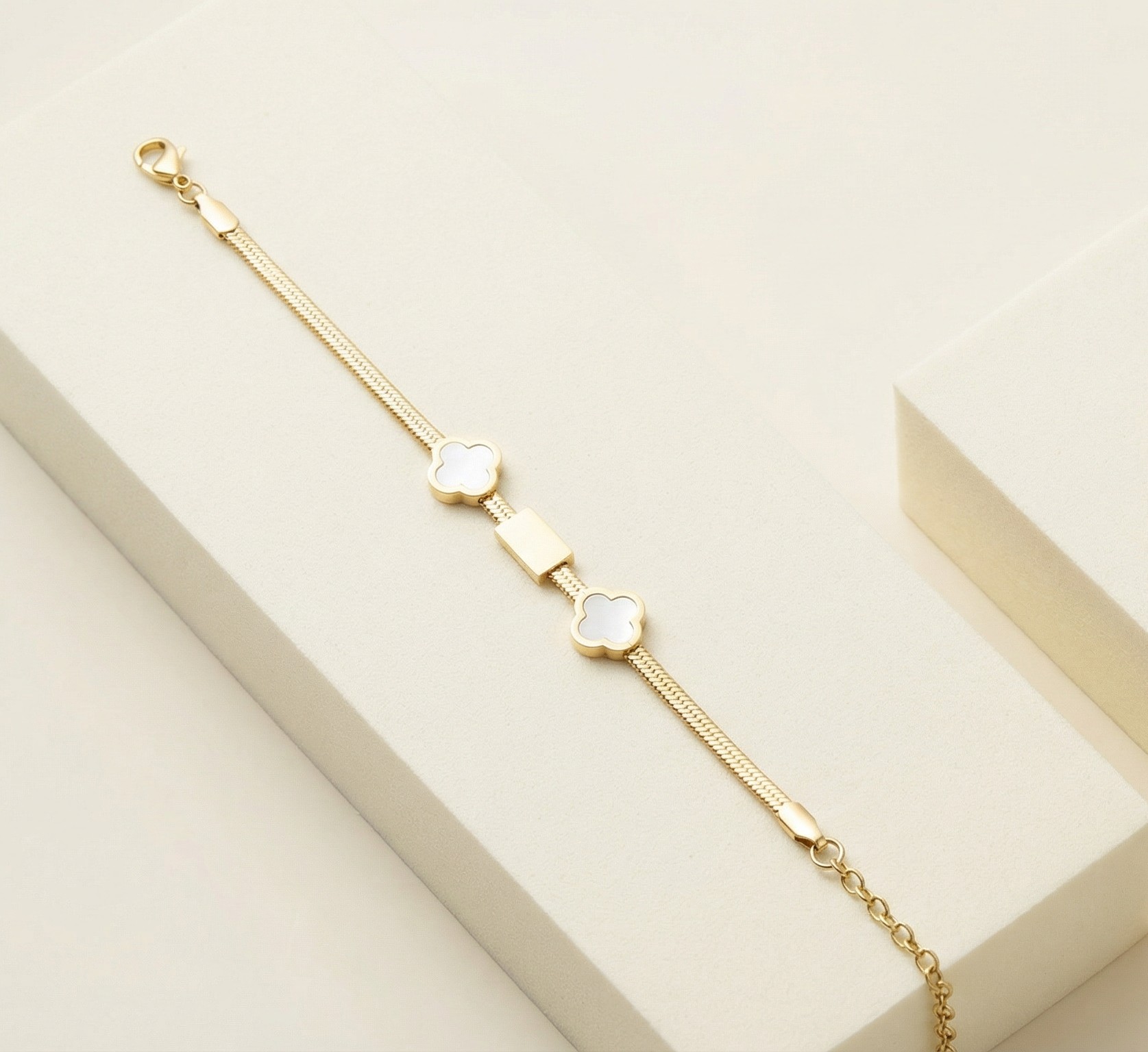 Classic Golden Bracelet - Image 2